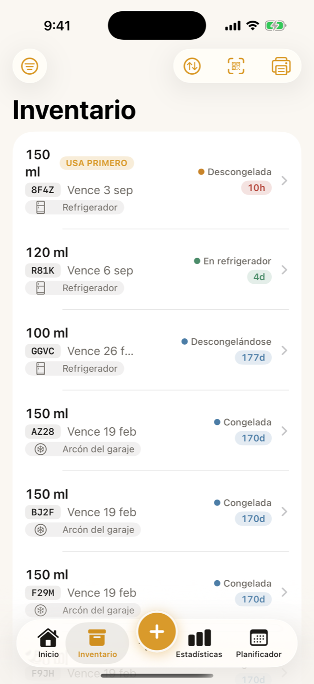 Inventario de Milkloft ordenado por qué usar primero, con la bolsa descongelada marcada USA PRIMERO